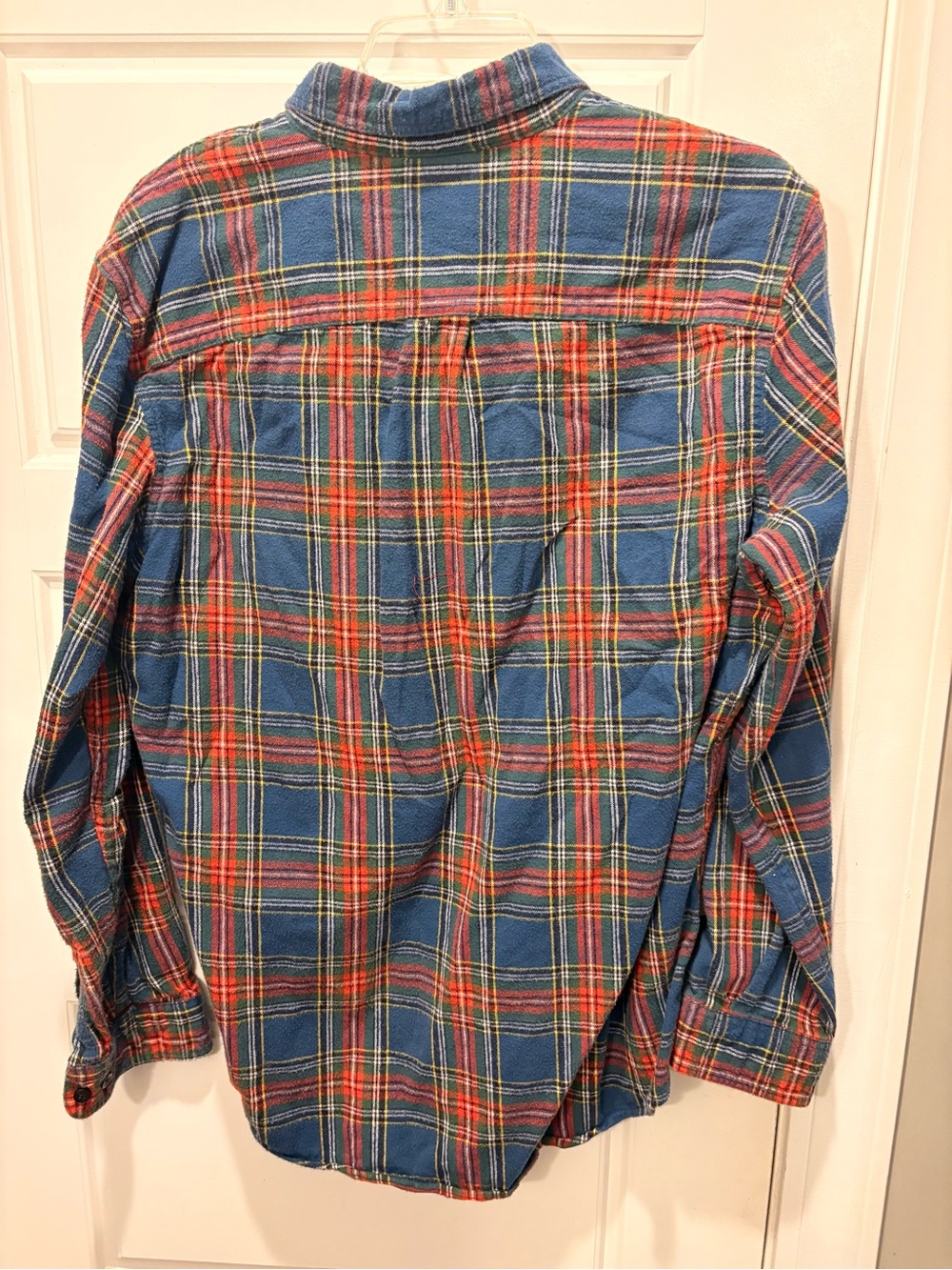L.L. Bean Men's Red and Blue Plaid Button-Down Shirt - Picture 3 of 3